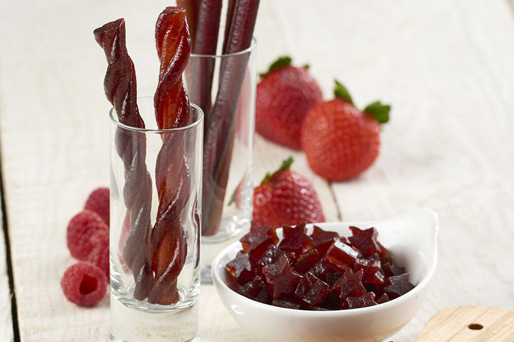 fruit bars, bits, twists, strips